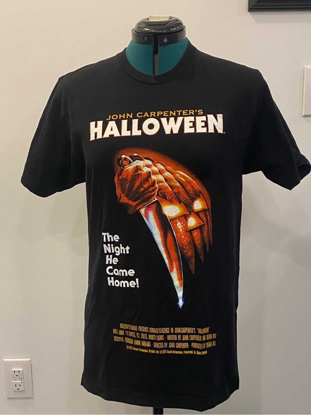 John Carpenter's Halloween Men's Tshirt Medium